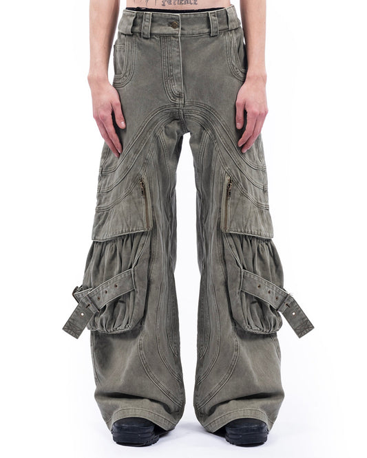 Wave-Cut Utility Jeans – Washed Black Multi-Pocket