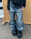All-Over Leopard Print Jeans – Loose Fit Denim