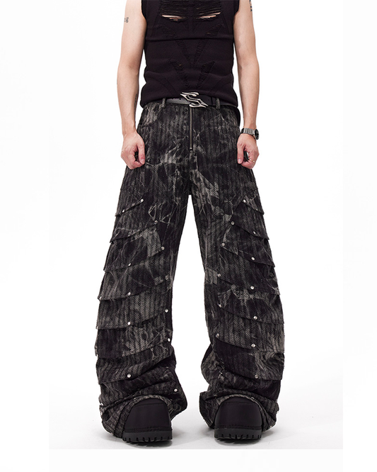 Deconstructed Snake Jeans – Studded Wide-Leg Fit