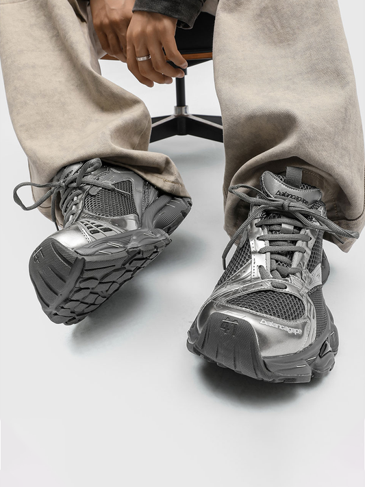 Paris Staple 14 — Chunky Dad Sneaker